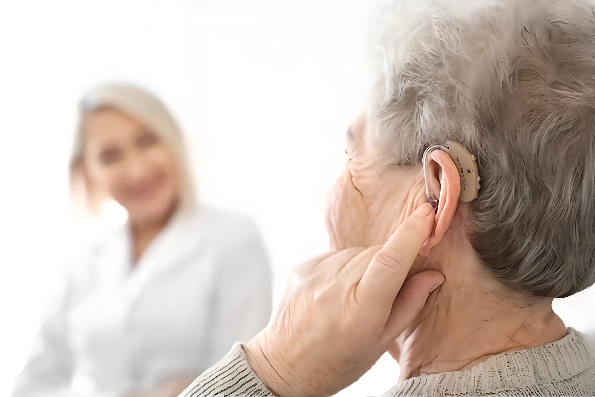 Hearing Loss: Causes, Symptoms, and Hearing Loss Treatment